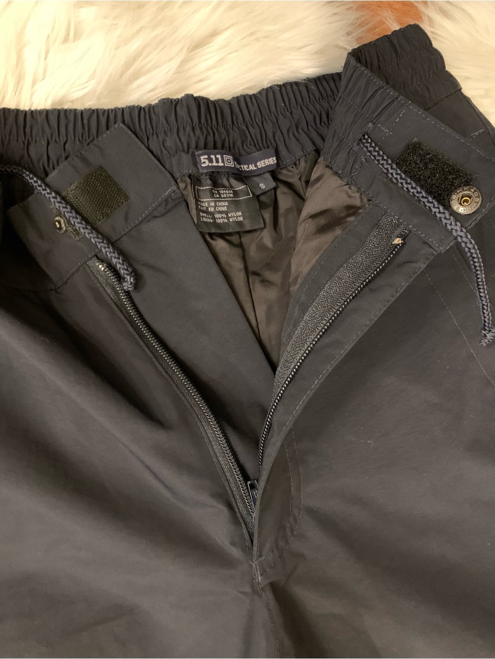 5.11 Tactical Rain Pant 48005 Sz Small Nylon NWOT - Picture 11 of 16